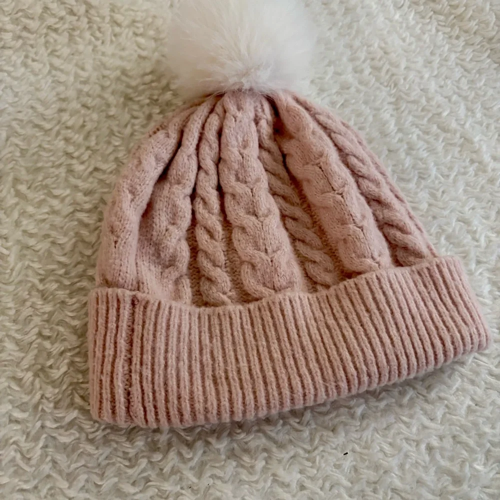 Joie pink Blush Cable Knit Beanie Pom-Pom Womens cute winter hat